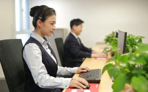 农商银行电话客服24小时服务，全天候为您保驾护航